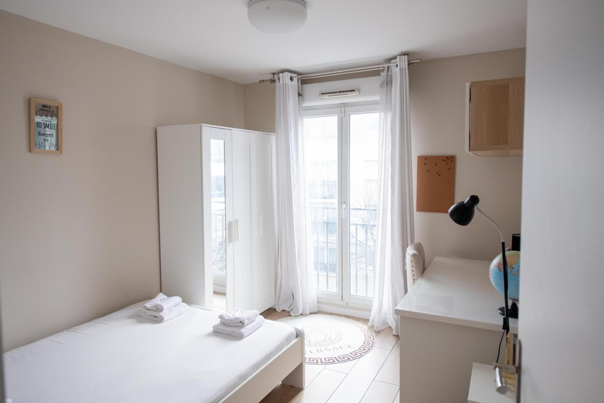 Apartmán Elise De Roche Equipe Balcon Parking Rer B Le Bourget Exteriér fotografie