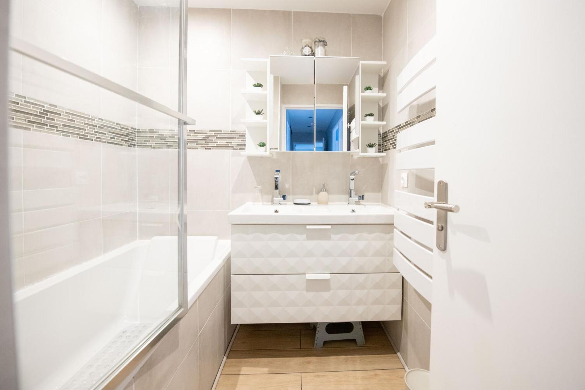 Apartmán Elise De Roche Equipe Balcon Parking Rer B Le Bourget Exteriér fotografie